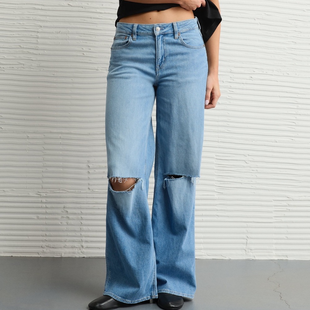 American Eagle Dreamy Drape Baggy Jeans
